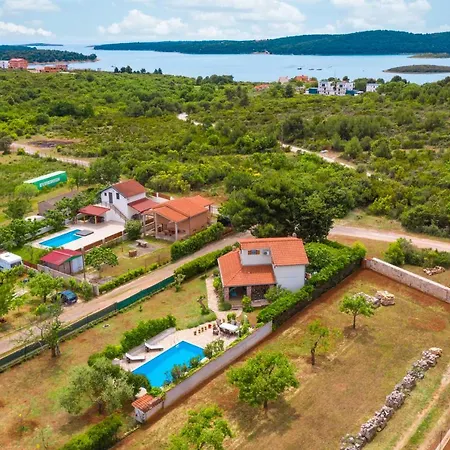 Villa Alexandra Medulin